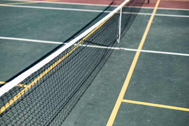 Une renovation court de tennis Hyères permet-elle de sécuriser davantage le terrain ?