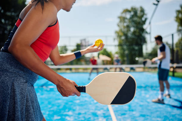 Une construction court de padel est-elle autorisée en zone résidentielle ?